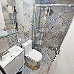 Konukevi Accomodation O B G Lisboa